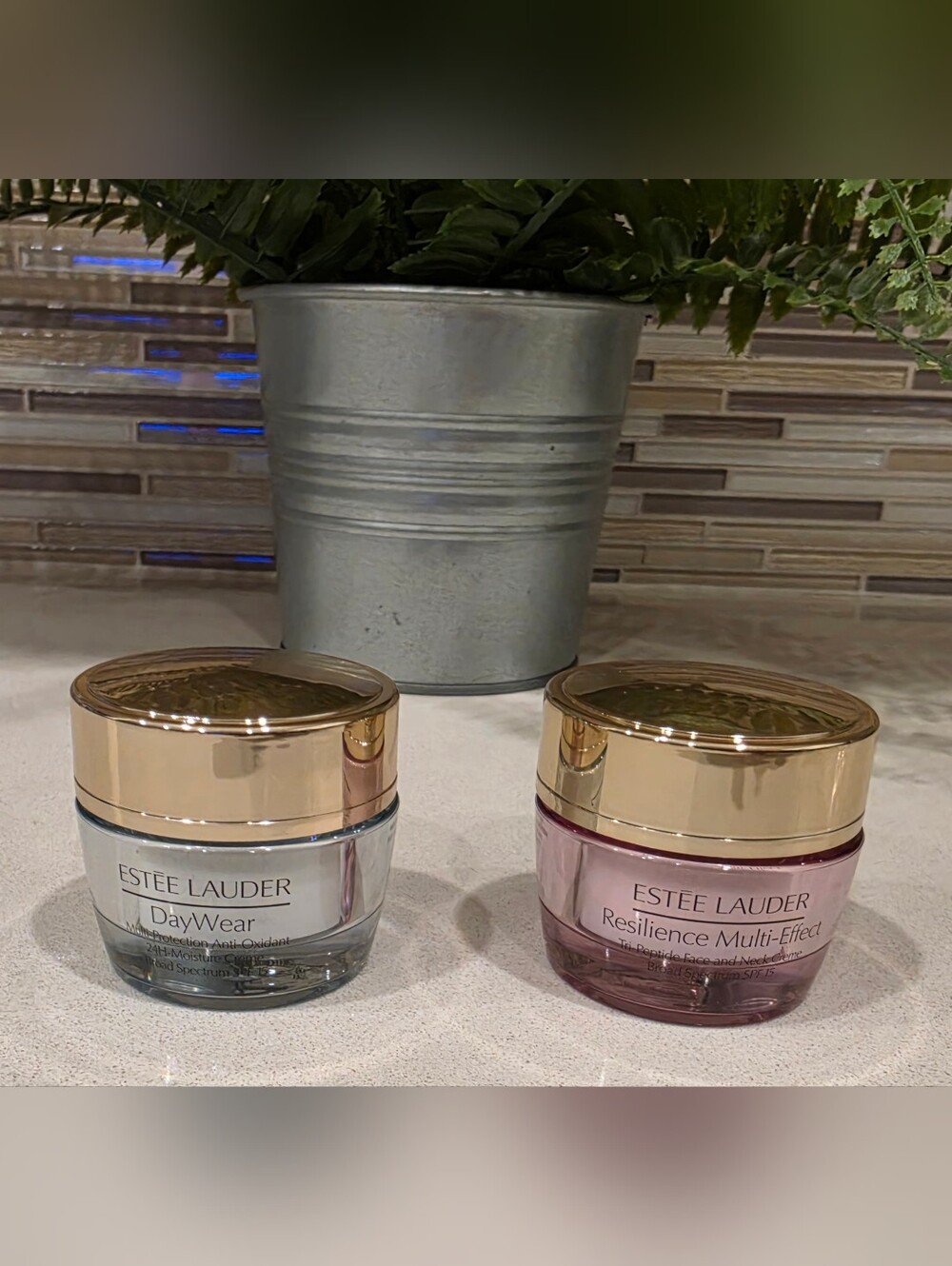 Estee Lauder Resilence Multi Effect Peptide and Daywear Moisture Creme Set